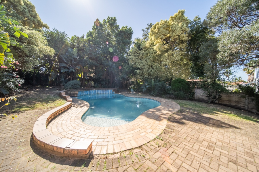 4 Bedroom Property for Sale in Beacon Bay Eastern Cape